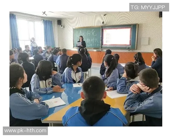 库尔勒女足球星成长历程与拼搏精神展现新时代女性力量